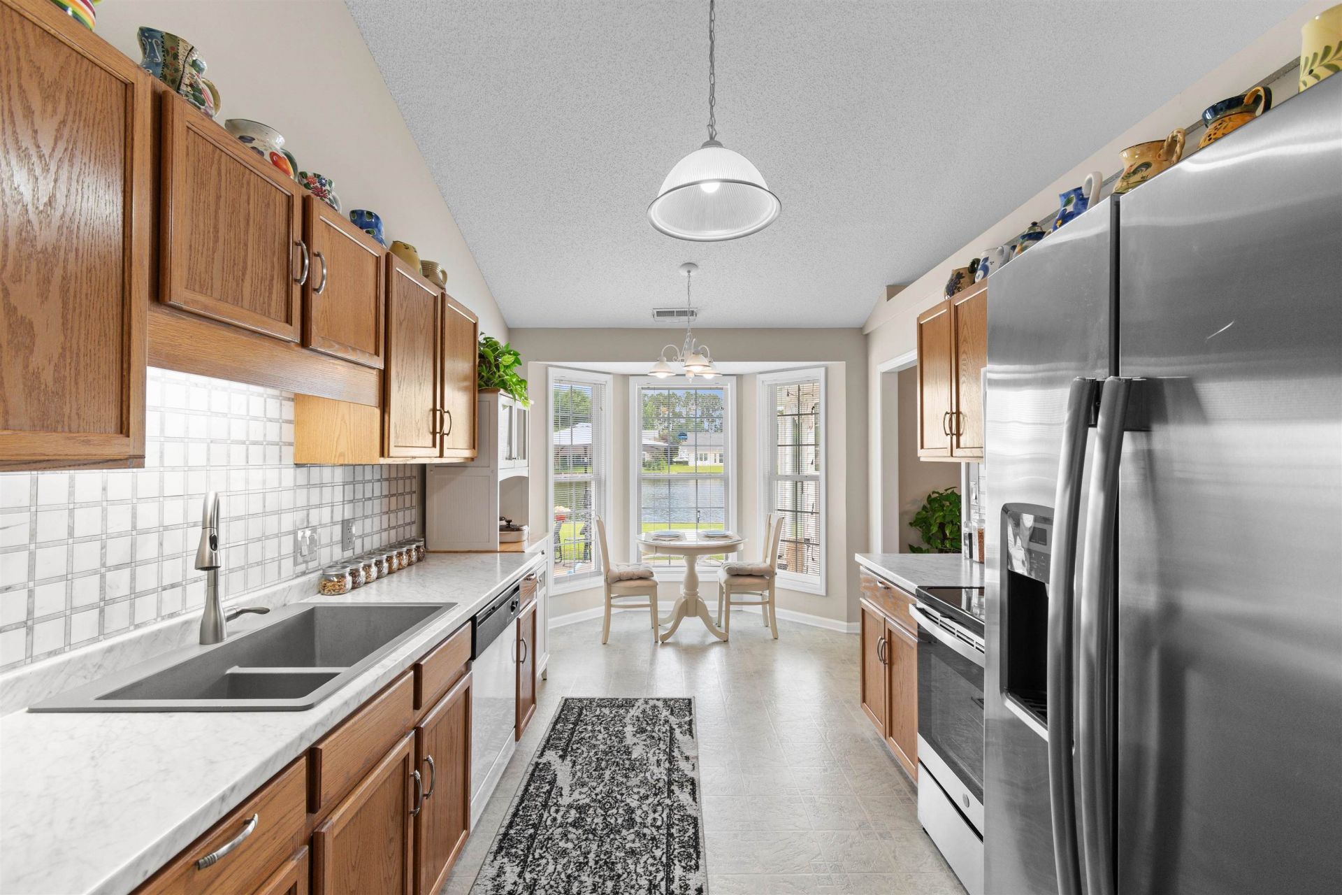 1142 Lampwick Ln. Photo 9