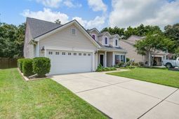 514 Mountain Laurel Circle photo 4