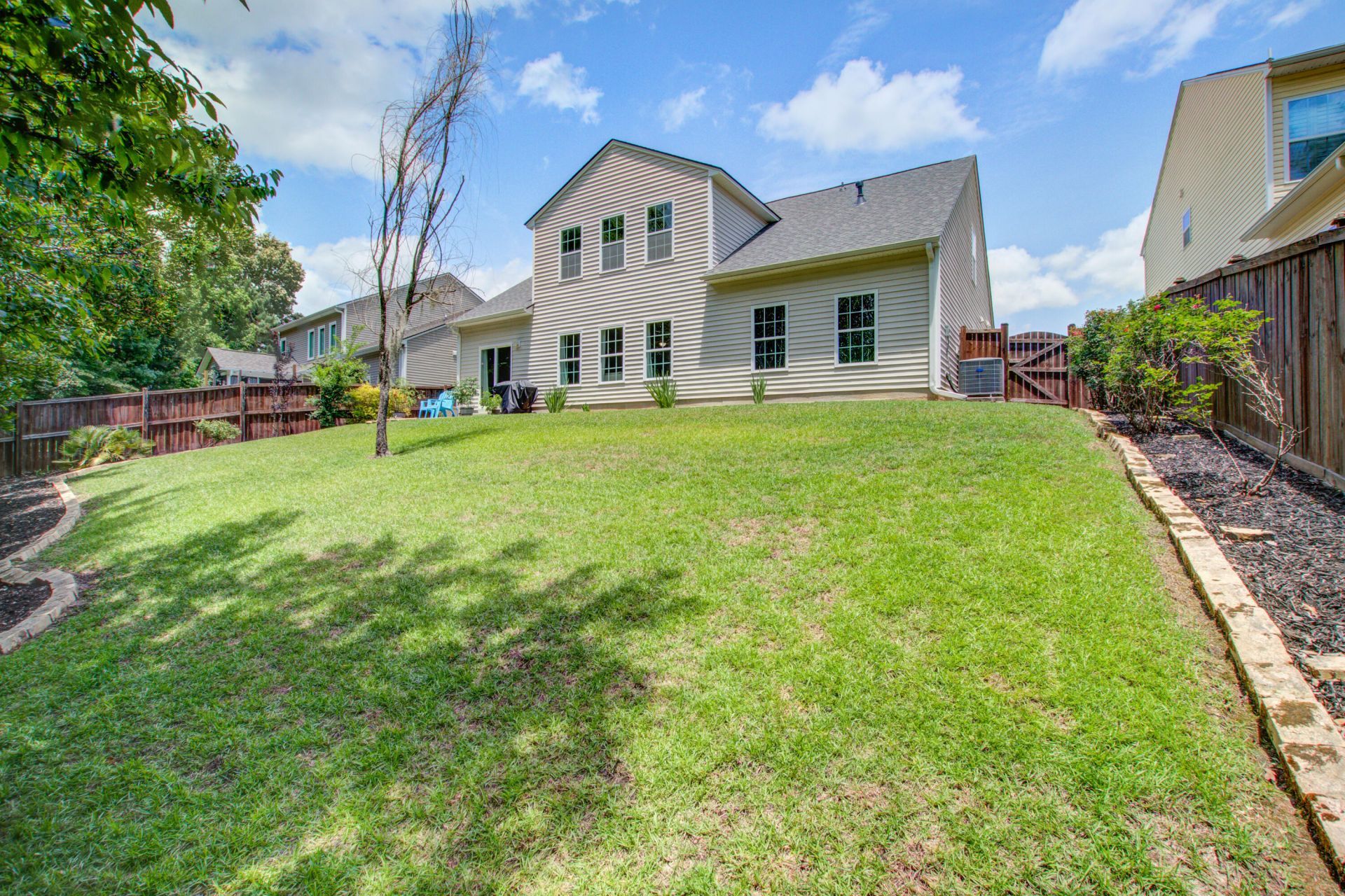 514 Mountain Laurel Circle Photo 45
