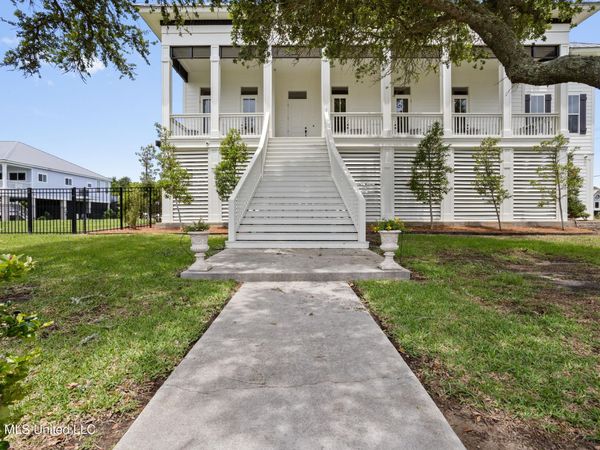 300 S Beach Boulevard, Waveland, MS 39576