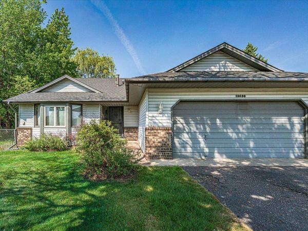 13638 Hidden Creek Drive, Andover, MN 55304