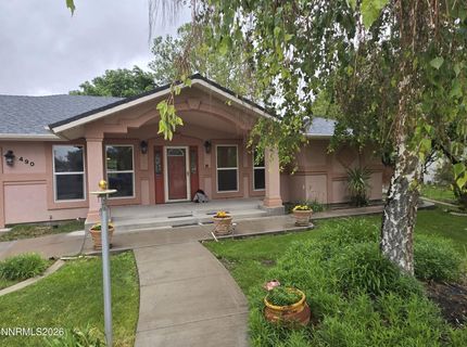 490 Sara Court, Fernley, NV 89408 Photo