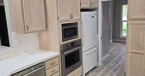 490 Sara Court, Fernley, NV 89408 Photo