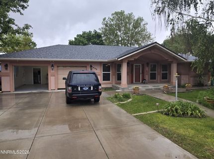 490 Sara Court, Fernley, NV 89408 Photo