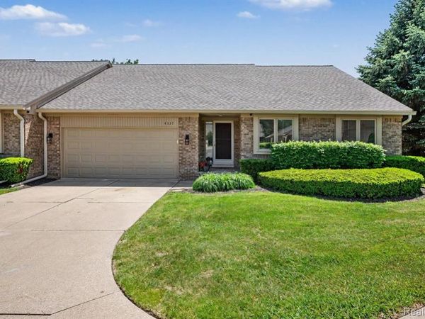 4337 Elaine Court, Shelby Twp, MI 48316