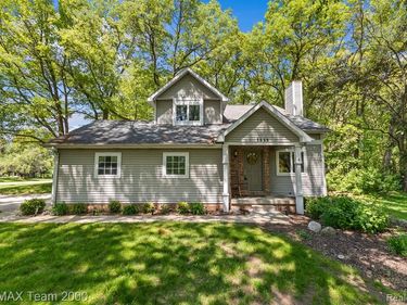 3839 Winding Pine Drive, Metamora Vlg, MI 48455