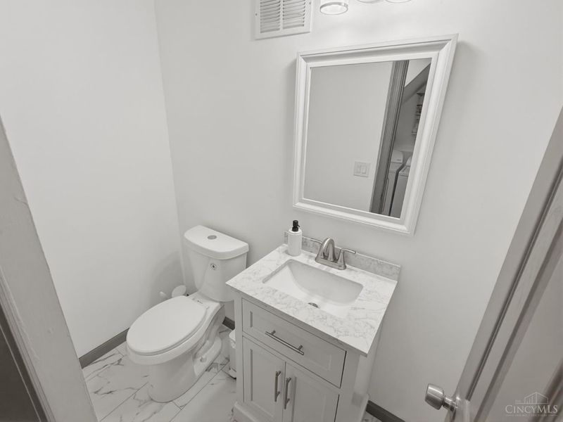 779 Hanson Drive, Forest Park, OH 45240 Photo 18