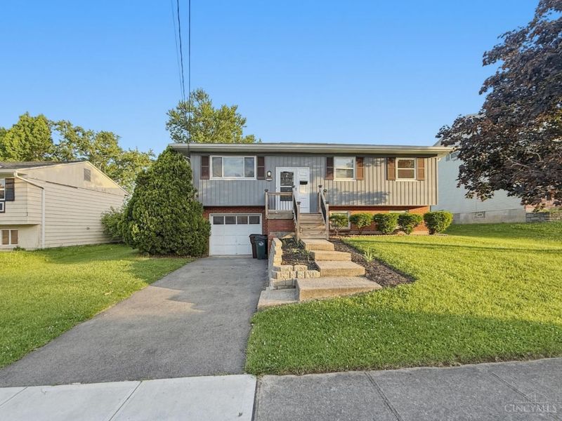 779 Hanson Drive, Forest Park, OH 45240 Photo 19