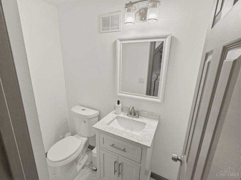 779 Hanson Drive, Forest Park, OH 45240 Photo 22