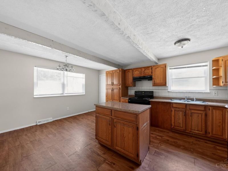 5511 Muddy Creek Road, Green Township, OH 45238 Photo 7