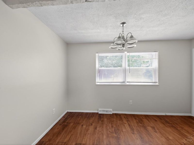 5511 Muddy Creek Road, Green Township, OH 45238 Photo 9