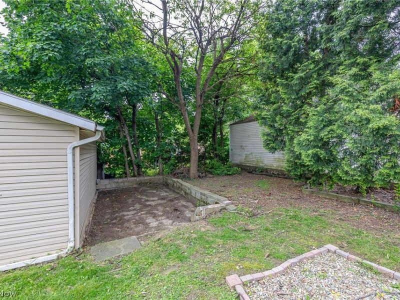 4903 E 93rd Street, Garfield Heights, OH 44125 Photo 25