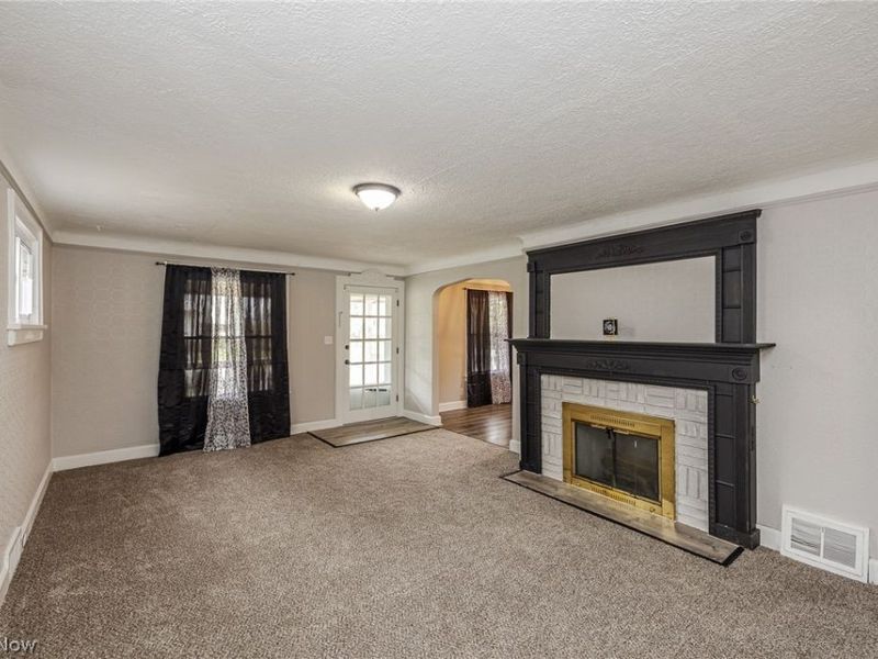 4903 E 93rd Street, Garfield Heights, OH 44125 Photo 3