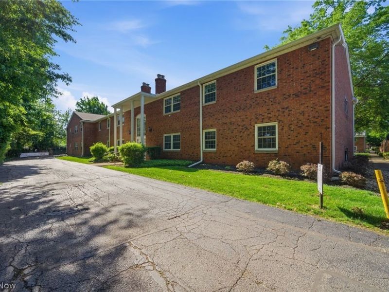 2720 Pease Drive , Unit 218N, Rocky River, OH 44116 Photo 28