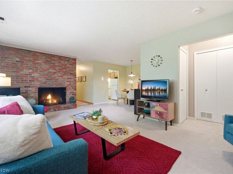 2720 Pease Drive , Unit 218N, Rocky River, OH 44116 Photo 3