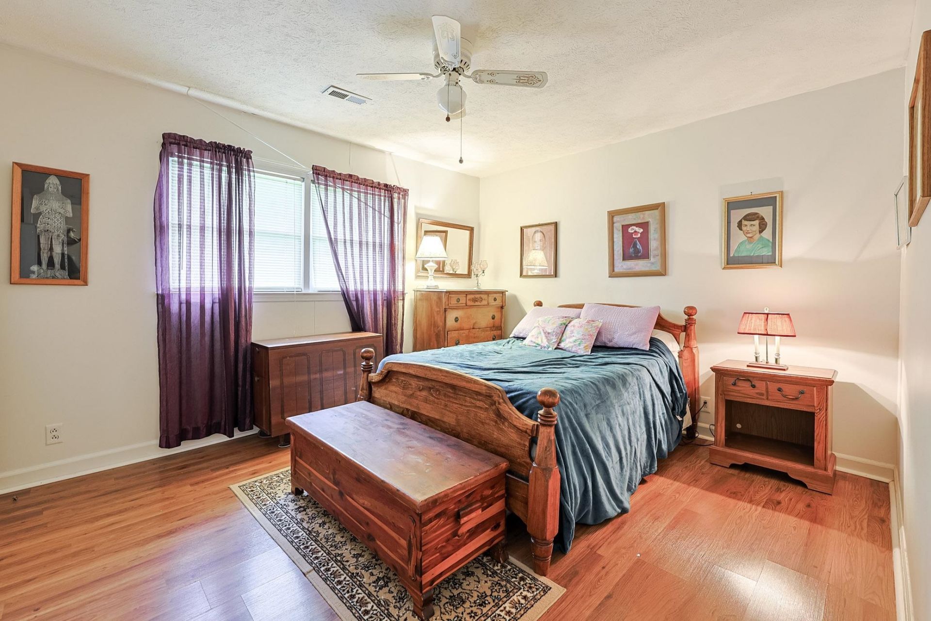 301 Waterside Dr.  Photo 13