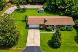 301 Waterside Dr.  photo 4