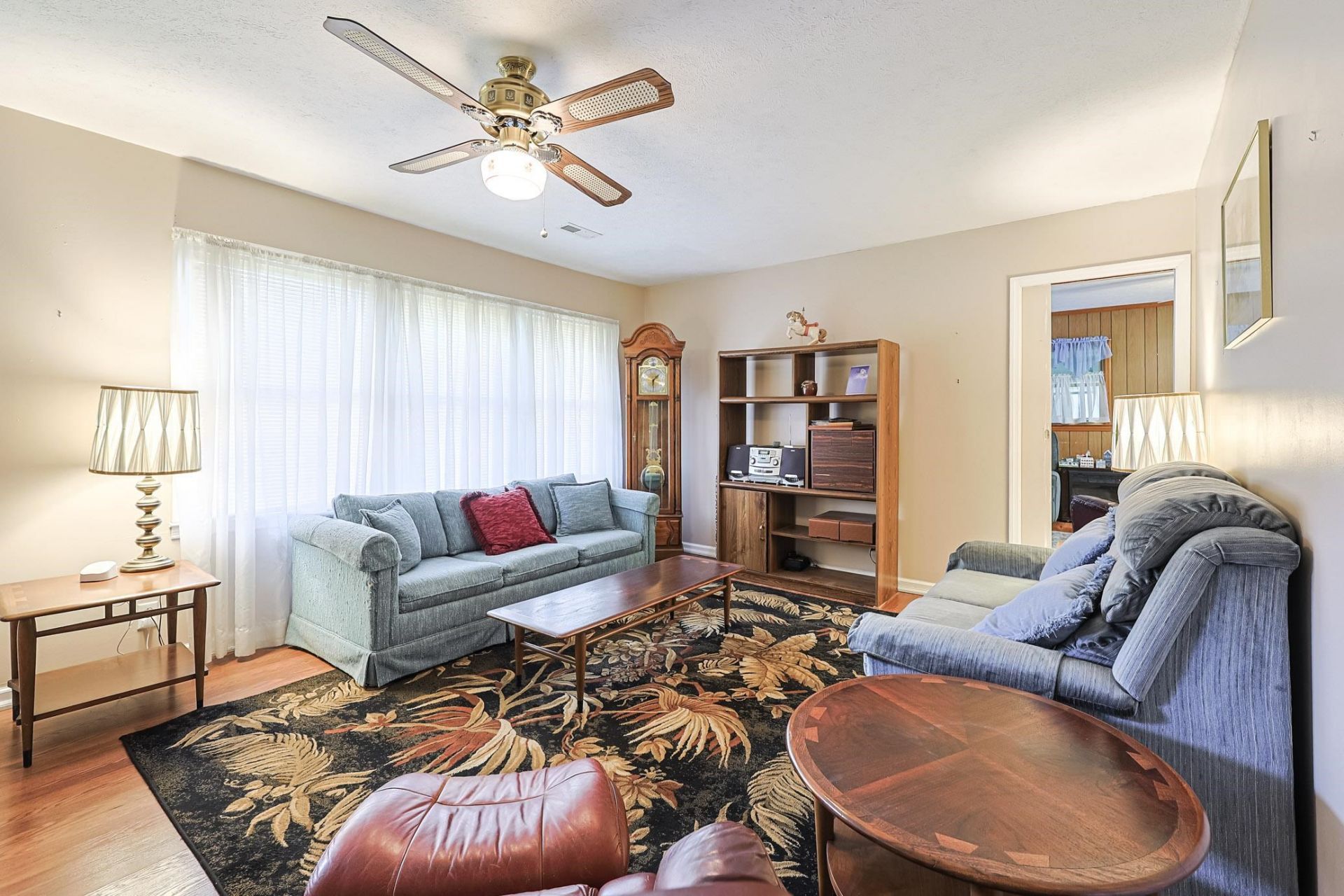301 Waterside Dr.  Photo 28