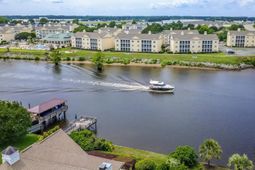 301 Waterside Dr.  photo 4
