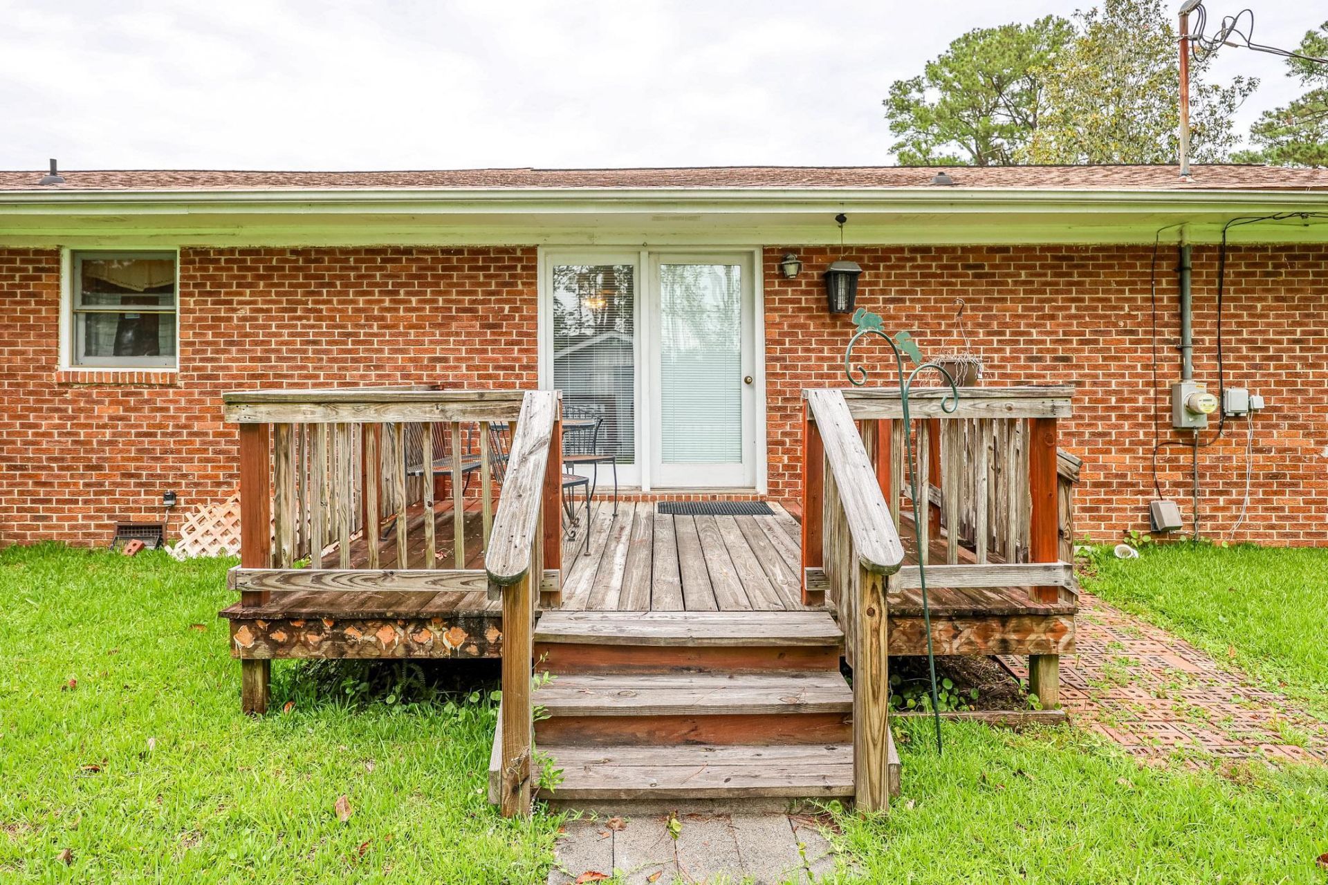 301 Waterside Dr.  Photo 34