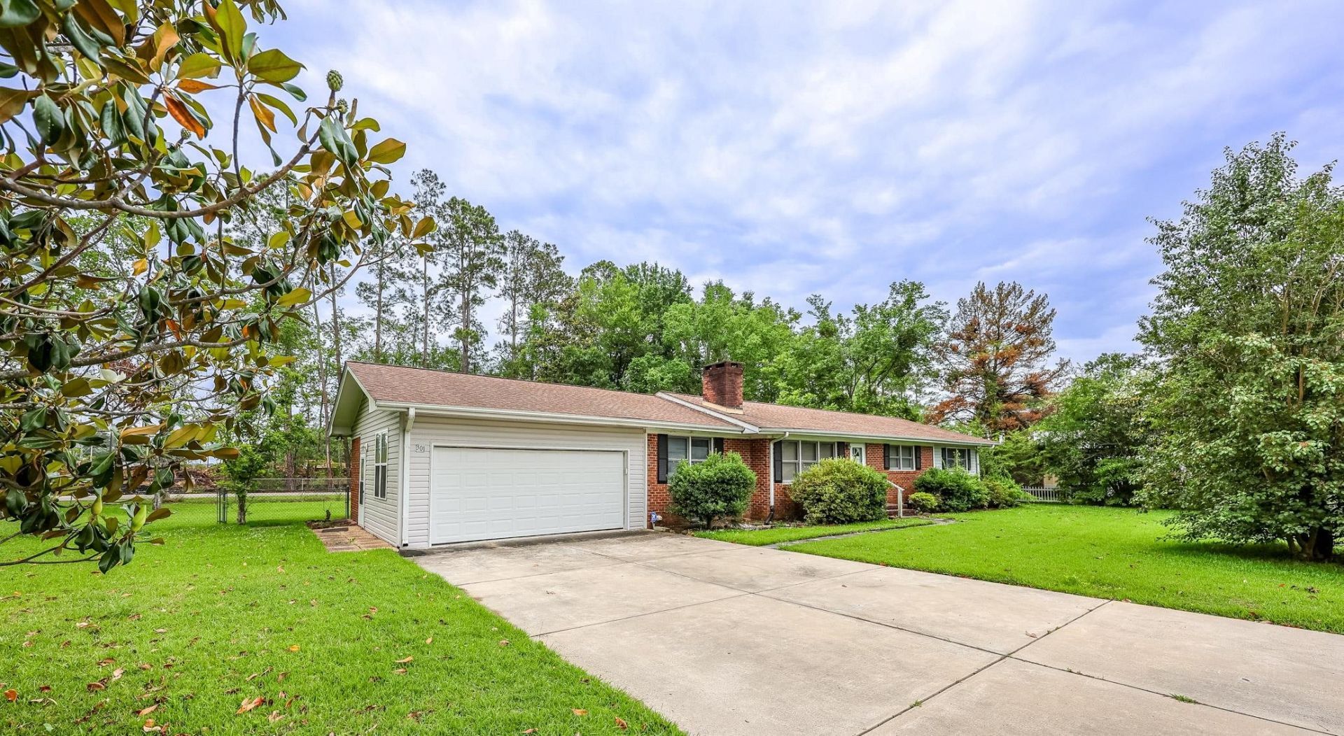 301 Waterside Dr.  Photo 40