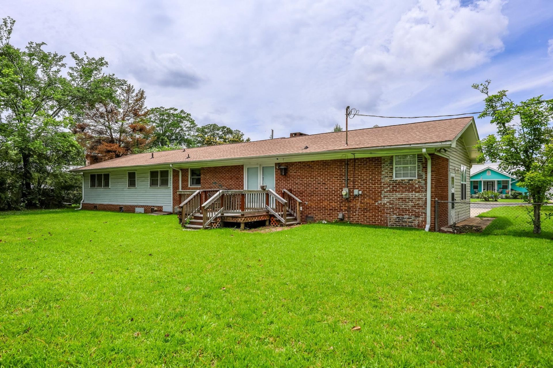 301 Waterside Dr.  Photo 45
