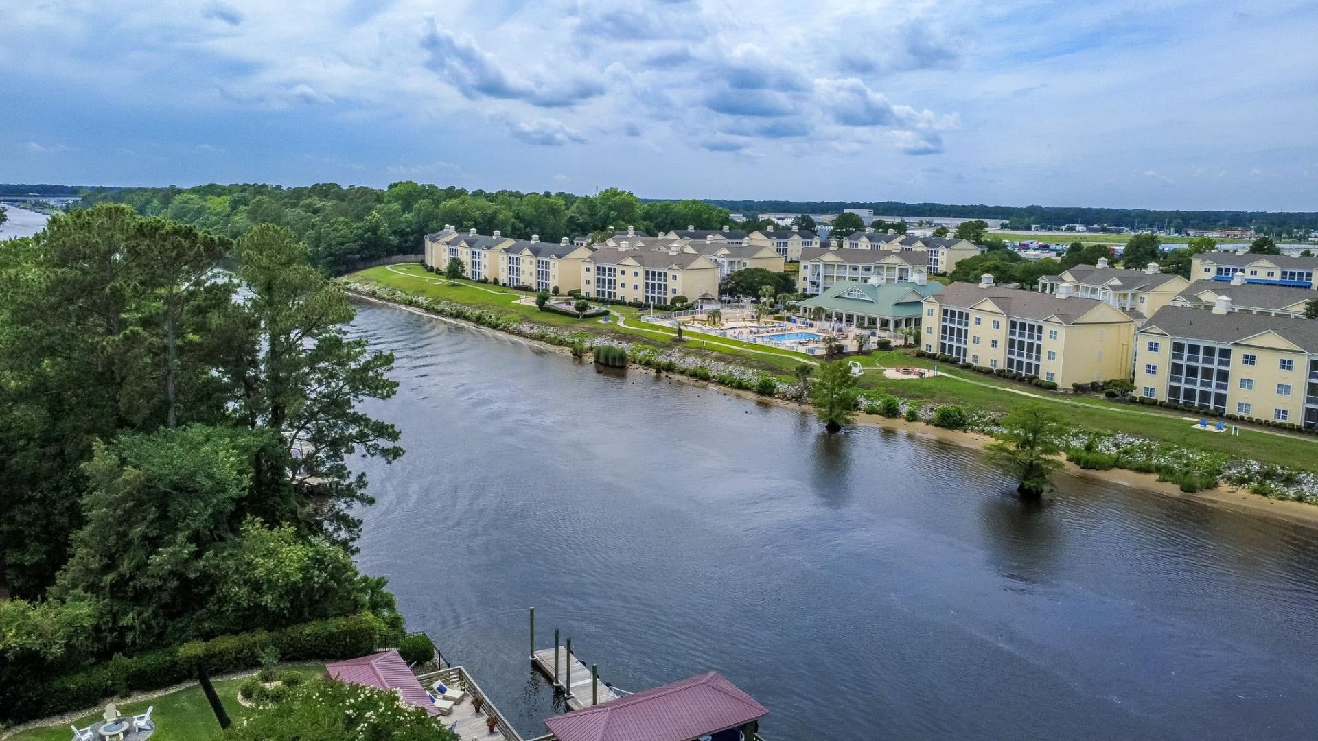 301 Waterside Dr.  Photo 47