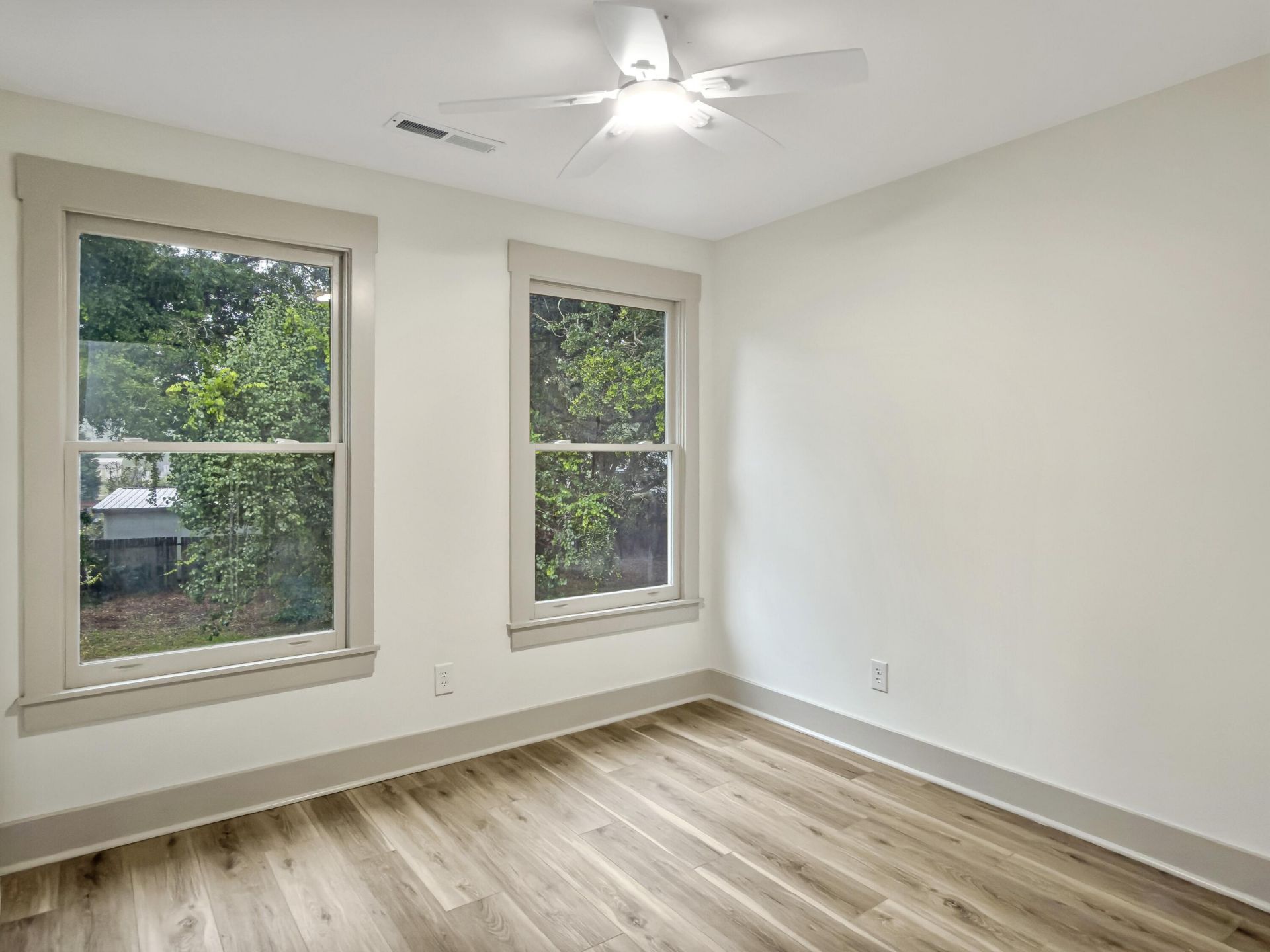 1224 Downer Drive Photo 32