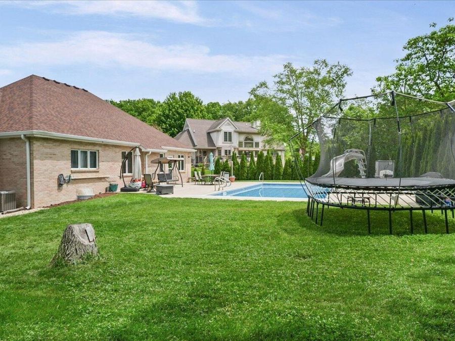 Property Image 37