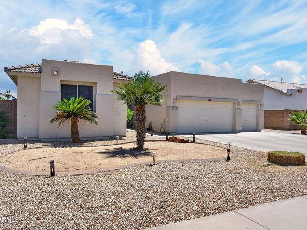 8629 W JENAN Drive, Peoria, AZ 85345