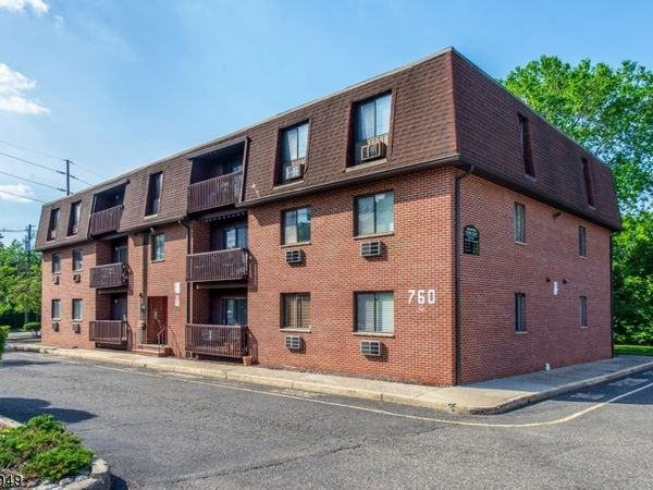 760 Mill St, Belleville, NJ 07109