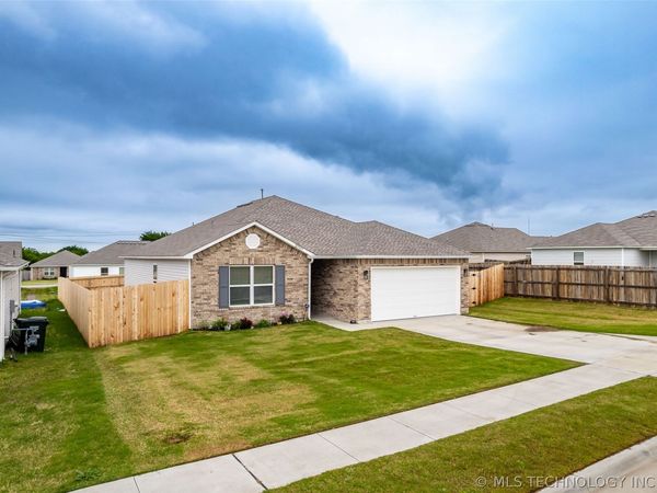 23317 E 114th Street S, Broken Arrow, OK 74014