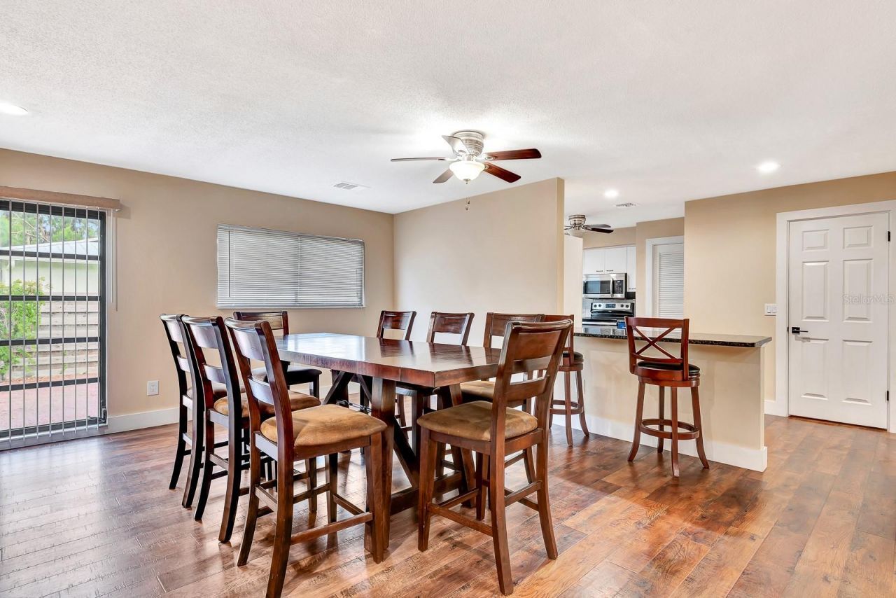 2315 Riverwood Pines Drive, Sarasota, FL 34231 Photo