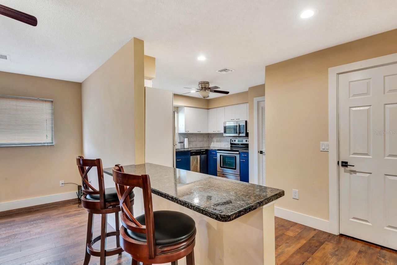 2315 Riverwood Pines Drive, Sarasota, FL 34231 Photo
