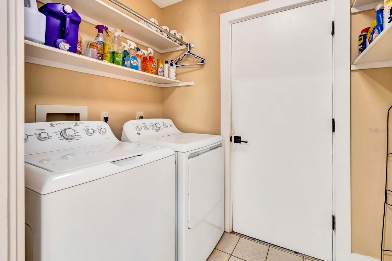 2315 Riverwood Pines Drive, Sarasota, FL 34231 Photo