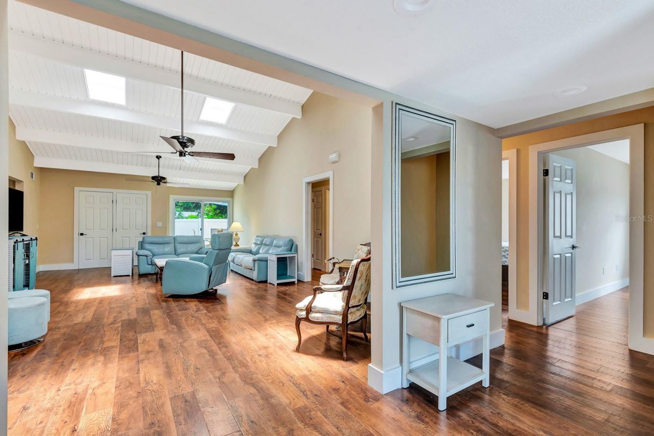 2315 Riverwood Pines Drive, Sarasota, FL 34231 Photo