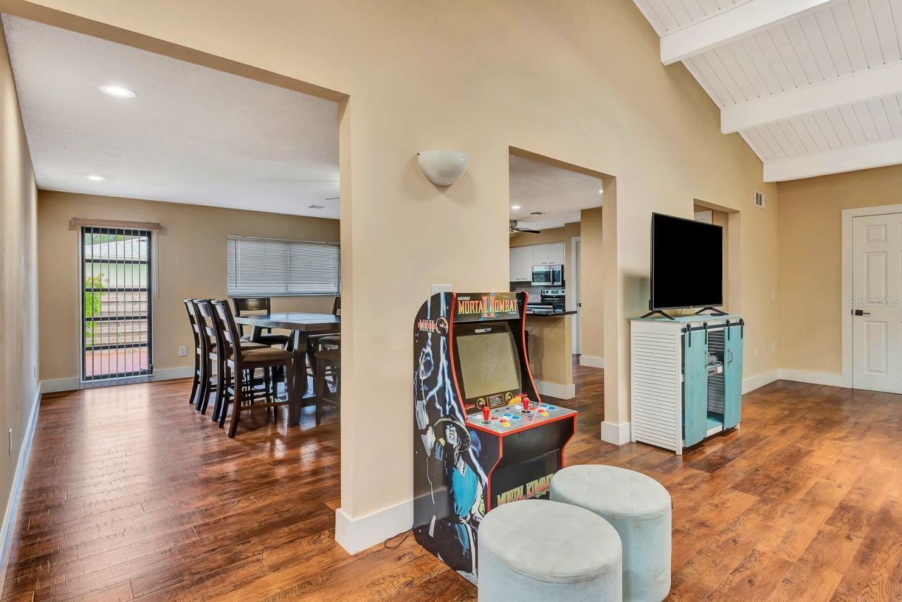 2315 Riverwood Pines Drive, Sarasota, FL 34231 Photo