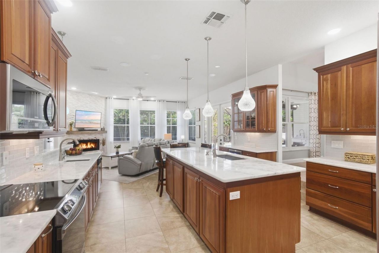 14569 Gainesborough Drive, Orlando, FL 32826 Photo