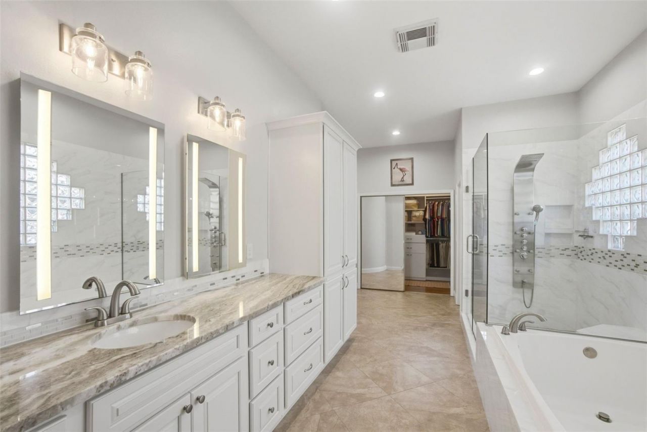 14569 Gainesborough Drive, Orlando, FL 32826 Photo