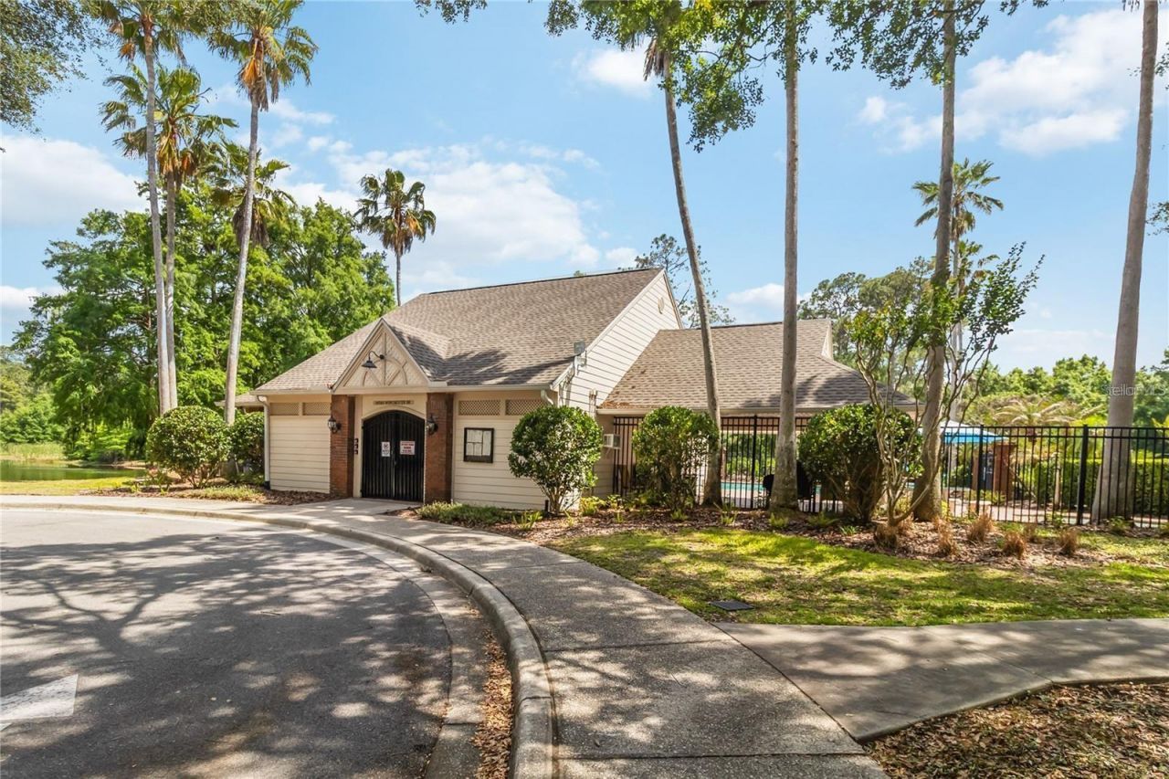 14569 Gainesborough Drive, Orlando, FL 32826 Photo