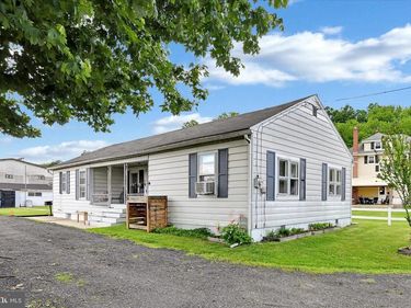 21 PRESCOTT STREET, CRESSONA, PA 17929