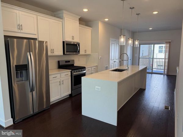 115 DICKENSON DRIVE , GAITHERSBURG, MD 20878