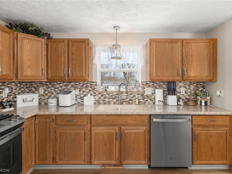 630 Hanna Road, Mansfield, OH 44903 Photo 11