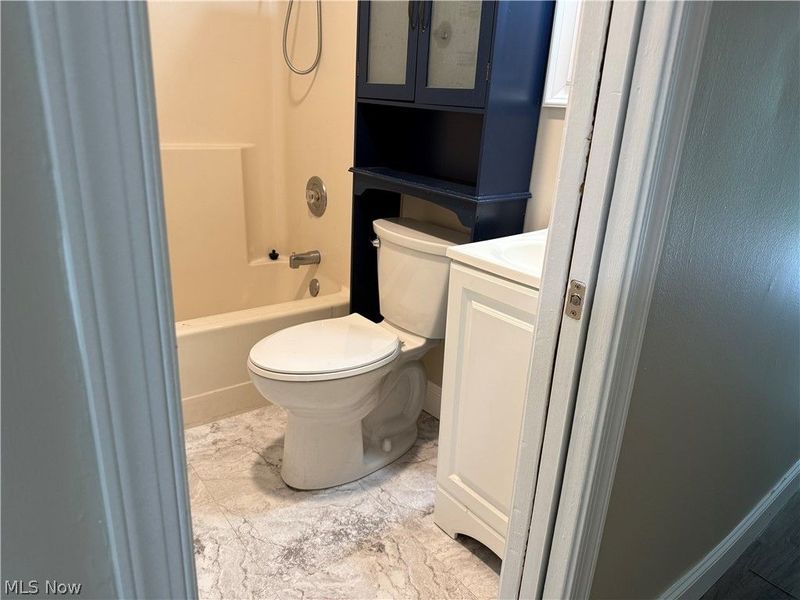 865 East Boulevard , Aurora, OH 44202 Photo 19