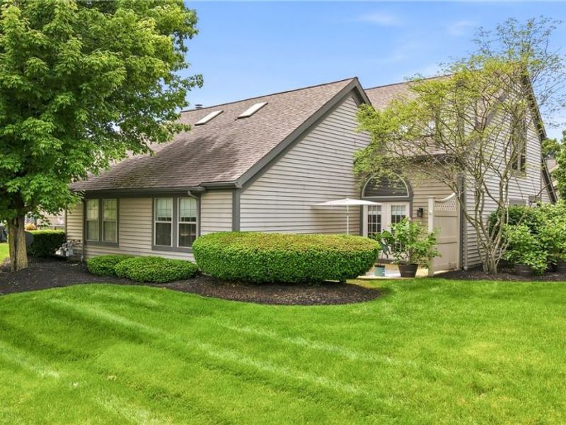 347 N Bayshore Drive, Columbiana, OH 44408 Photo 20