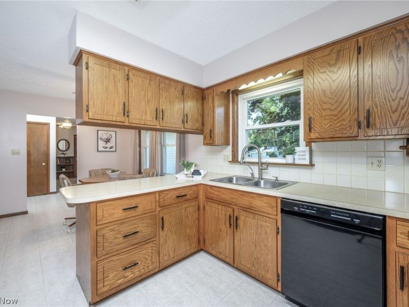 3937 Mctaggart Boulevard , Kent, OH 44240 Photo 10