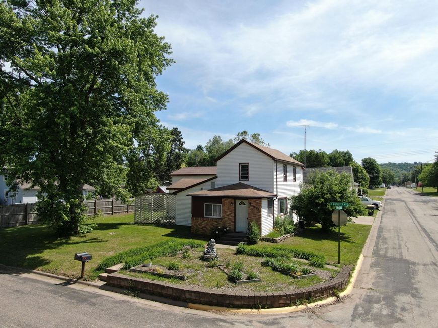 Main Photo