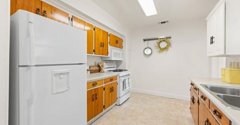 231 Glenbrook Dr, Grass Valley, CA 95945 Photo