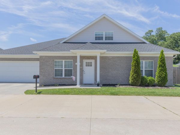 2630 Pecan Trace, Evansville, IN 47715