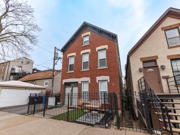 2045 N Wolcott Avenue , Unit 2R, Chicago, IL 60614